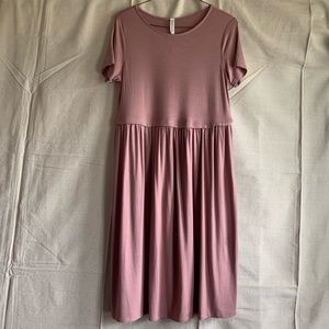 Primp/The Standard Dress